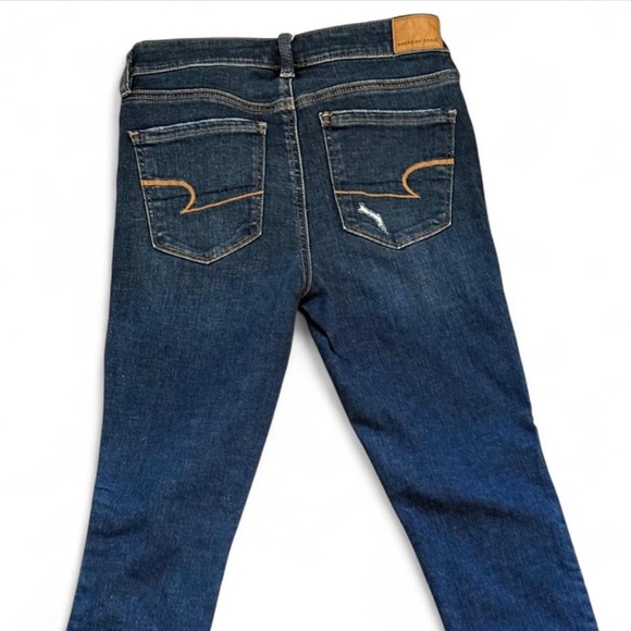 American Eagle Women’s Size 4 Short Skinny Distressed Blue Jeans - Picture 6 of 7